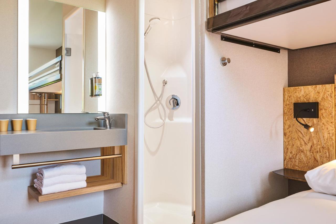 Ibis Budget Paris Porte De La Chapelle - Arena Bagian luar foto